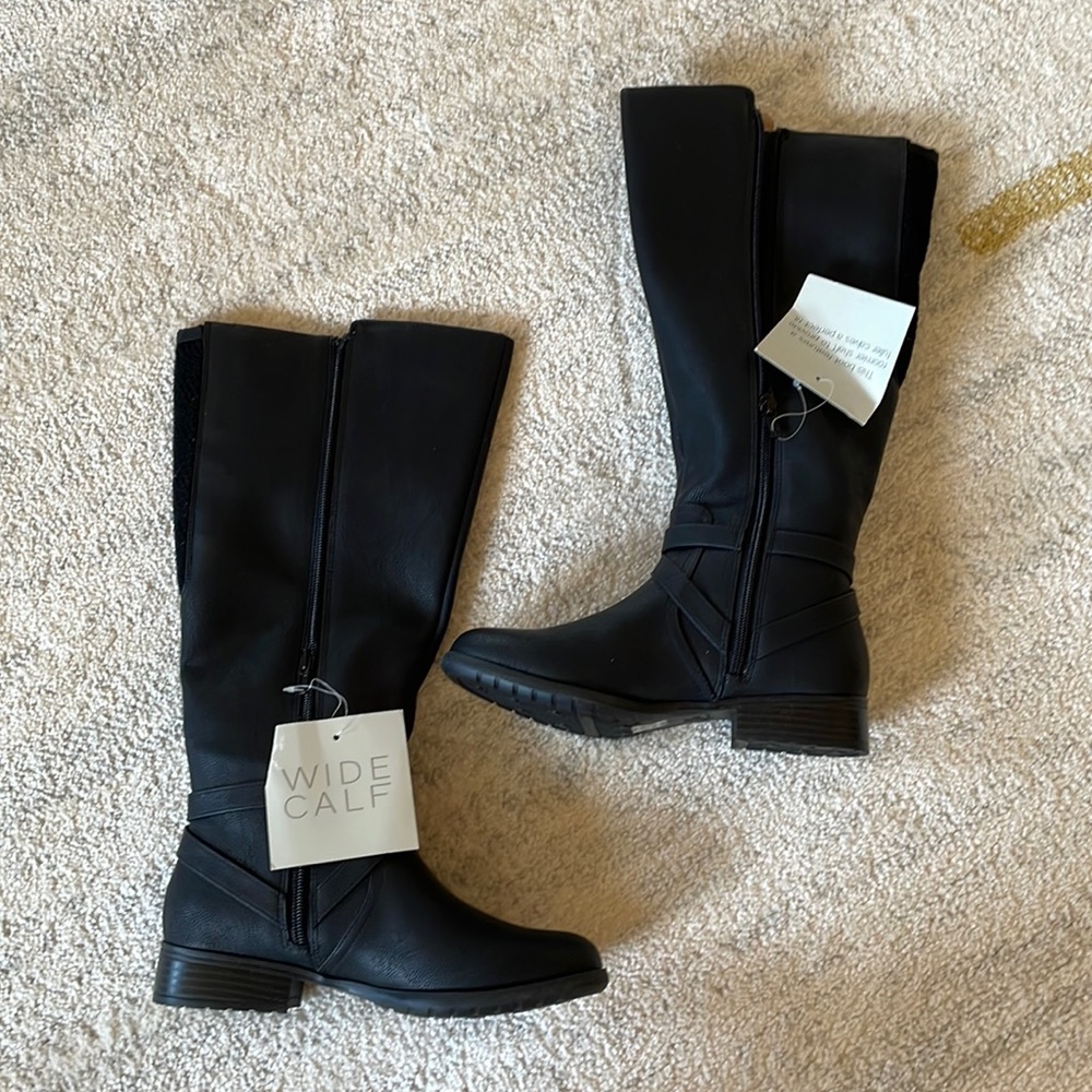 NWOB LifeStride Xtrovert Wide Calf Boot